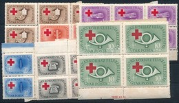 ** 1957 Postáskórház Sor Hajtott ívszéli 10-es Tömbökben (20.000) / Mi 1490-1495 Blocks Of 10 - Sonstige & Ohne Zuordnung