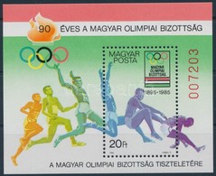 ** 1985 90 éves A Magyar Olimpiai Bizottság Ajándék Blokk (26.000) / Mi Block 175 Present Of The Post - Otros & Sin Clasificación