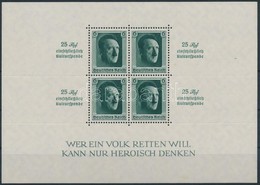 ** 1937 Kultúra Fejlesztése; Hitler Blokk Mi 9 (színén Apró Betapadásnyom A Blokk Alsó Szélén / Gum Disturbance) - Sonstige & Ohne Zuordnung