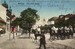 T2/T3 1916 Debrecen, Piac Utca áthaladó Lovas Katonákkal - Ohne Zuordnung