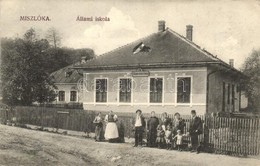 T2 Miszlóka, Myslava; Állami Elemi Iskola / School + Militärpflege - Non Classés