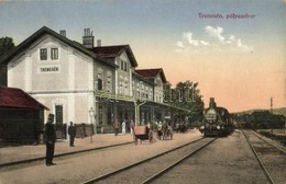 T2/T3 1916 Trencsén, Trencín; Vasútállomás, Gőzmozdony / Bahnhof / Railway Station, Locomotive (EK) - Non Classés