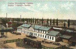 T2/T3 Zombor, Sombor; Vasútállomás, Vonatok / Zeljeznicka Stanica / Railway Station, Trains (Rb) - Non Classés