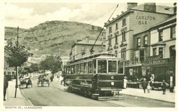 ** T1 Llandudno, Mostyn Street, The Carlton Bar, Briggs & Comp. Leicester Manufacturers, Stangg F. & Co., Trams - Ohne Zuordnung