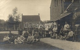 T2/T3 1915 WWI German Military, Soldiers Having Lunch. Photo  (EK) - Non Classificati