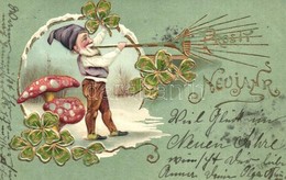 T2 Prosit Neujahr! / New Year Greeting Art Postcard With Dwarf, Mushrooms And Clovers. Emb. Litho - Unclassified