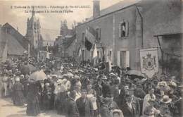 Sainte Solange   18       Le Pélerinage . Procession A La Sortie D'Eglise    (voir Scan) - Sonstige & Ohne Zuordnung