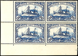 2 M. Kaiseryacht, 4 Er - Block Aus Der Linken Unteren Bogenecke, Postfrisch, Katalog: 17 ** - German New Guinea