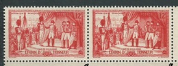 [24] Variété : N° 997 Légion D'Honneur Timbre Plus Grand Tenant à Normal ** - Unused Stamps