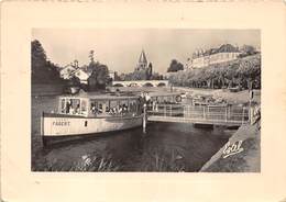 57-METZ- BATEAU DE PROMENADE A QUAI - PLEASURE-BOAT ALONGSIDE A QUAY - Metz