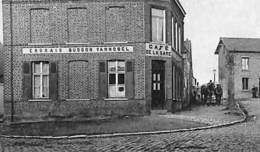 59 - Steenwoorde - La Gare (animée, Café, Brasseur En Livraison ?, Edit. Decoopman-Cousemaecker 1910) - Steenvoorde