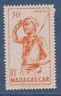 MADAGASCAR       N° YVERT  :   301  NEUF SANS CHARNIERE        ( NSCH 06  ) - Unused Stamps