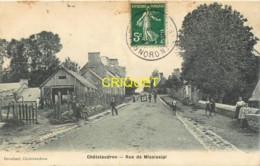 22 Chatelaudren, Rue De Mississipi, Animée Avec Les Habitants..., Belle Carte Peu Courante Affranchie 1908 - Châtelaudren