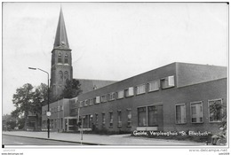 GOIRLE ..-- Verpleeghuis " St  Elisabeth " . 1975 De POPPEL Vers BRUXELLES ) . Voir Verso . - Ravels