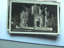 Oostenrijk Österreich NÖ Mödling Portal Der Kirche - Mödling