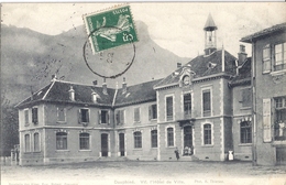 VIF   L'HOTEL DE VILLE    CARTE ANIME  1908 - Vif