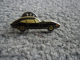 PIN'S AUTOMOBILE JAGUAR TYPE E (1961 - 1967) @ 33 Mm X 9 Mm - Jaguar