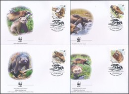 ** 2004 WWF: Rozsomák Négyestömb + Sor 4 FDC-n Mi 1198-1201 - Andere & Zonder Classificatie