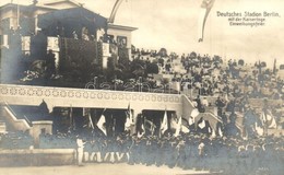 T2 1913 Berlin, Deutsches Stadion Mit Der Kaiserloge Einweihungsfeier / Opening Ceremony Of The German Stadium On The 25 - Non Classés