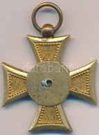 ~1900-1910. 'Katonai Legénységi Szolgálati Jel?' Aranyozott Kitüntetés Mellszalag Nélkül, Hiányzó Medalionnal T:2- - Non Classés