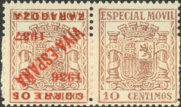 **. 1937. 10 Cts Castaño (Especial Móvil), Pareja. Variedad UN SELLO SOBRECARGA INVERTIDA Y El Otro SIN SOBRECARGA. MAGN - Other & Unclassified