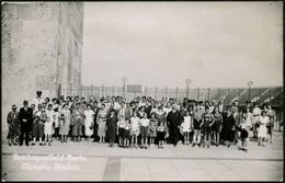 Berlin 1936 (Aug.) S/w.-Foto-Ak.: Reichssportfeld, Olympia-Stadion Mit Großer Besuchergruppe (nach Den Spielen) Ungebr., - Estate 1936: Berlino