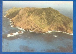 Pitcairn Island; Viewed From The West - Islas Pitcairn