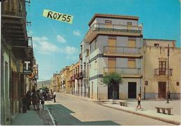 Sicilia-palermo-altavilla Milicia Via Roma Veduta Via Anni 60 Case Persone Piazzetta Negozi Tabacchi Animata - Autres & Non Classés