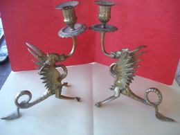 Pairede Bougeoirs Aux Dragons - Bronzes