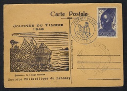 COTONOU - DAHOMEY / 25-6-1946 CARTE OFFICIELLE JOURNEE DU TIMBRE (ref 7000) - Briefe U. Dokumente