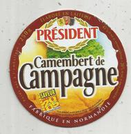 étiquette De Fromage Sur Support , Camembert De Campagne PRESIDENT , Saveur 2005 - Kaas