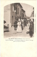 Dépt 79 - LA MOTHE-SAINT-HÉRAY - Après Le Mariage - La Rosière Coupant Le Ruban Du Barrage Pour Se Rendre Au Banquet - La Mothe Saint Heray