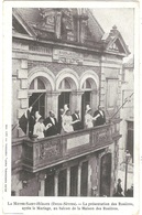 Dépt 79 - LA MOTHE-SAINT-HÉRAY - La Présentation De La Rosière, Après Le Mariage, Au Balcon De La Maison Des Rosières - La Mothe Saint Heray