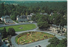 Bagnoles De L'Orne - Golf Miniature Et Les Hôtels - Bagnoles De L'Orne