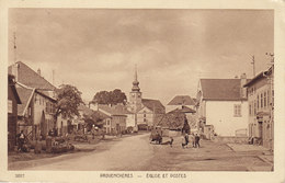 PROVENCHERES – Eglise Et Postes (pompes à Essence ?  ) Circulée Timbrée 1939 - Provencheres Sur Fave