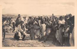 08756 "SOMALIA - MOGADISCIO - MERCATO DEI CEREALI" ANIMATA.  CART NON SPED - Somalia