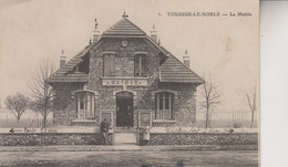 TOUSSUS LE NOBLE         LA MAIRIE - Toussus Le Noble