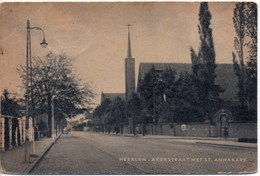 Delcampe - HEERLEN - AKERSTRAAT MET ST ANNAKERK - Heerlen