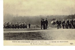 Cpa Grande Guerre, Visite Des Souverains Anglais à Paris 1914 Avec Poincaré Qui Embrasse Le Drapeau. - Autres & Non Classés