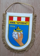 Pennant Handball Club HRK Ljubuski Izvidac 1956 Croatia 19.5 X 23 Cm - Handball