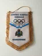 Pennant SAN MARINO National Olympic Committee NOC Comitato Olimpico Nazionale 20x29cm - Bekleidung, Souvenirs Und Sonstige