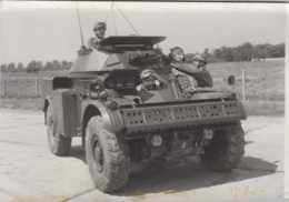 Photographie - Armée Française - Véhicule Blindé Panhard "AML 245" - Camp Militaire De Satory - 1961 - Fotografie