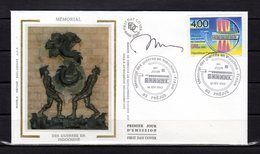 " MEMORIAL DES GUERRES EN INDOCHINE "  Sur Enveloppe 1er Jour De 1993 SIGNEE. N° YT 2791 Parfait état. FDC - Militaria