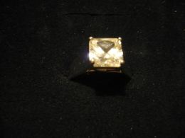 Silber-Ring Mit Großem Zirkon (696) Preis Reduziert - Anillos