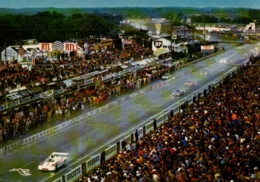 LES 24 HEURES DU MANS , SPORT AUTOMOBILE , Sous La Pluie - Le Mans