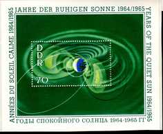 DDR Block 022 Jahr Der Ruhigen Sonne Gestempelt Used (2) - 1950-1970