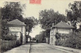 Cpa Le Raincy  Les Pavillons - Le Raincy