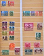 ** * O Főleg Magyar + Kevés Külföldi Bélyegek 7 Db Berakóban, Korai és Modern Részek Egyaránt, Kis Megszállási Rész Is,  - Used Stamps