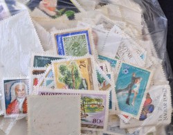 ** 260 G Postatiszta Sorok és önálló értékek A '60-as, '70-es, '80-as és '90-es évekből, A Gumizott Oldal Nem Mindegyike - Oblitérés