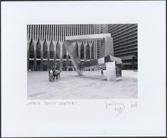 1983 Jankovszky György(1946-): New York, World Trade Center, Feliratozva, Aláírt, Pecséttel Jelzett, Kartonra Kasírozva, - Altri & Non Classificati